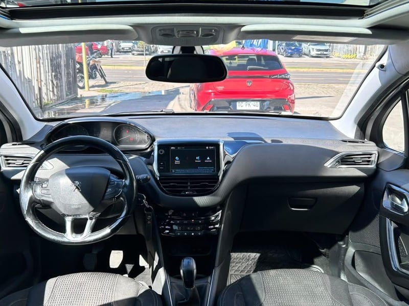 Peugeot 208 2019 - Imagen 8 de 20