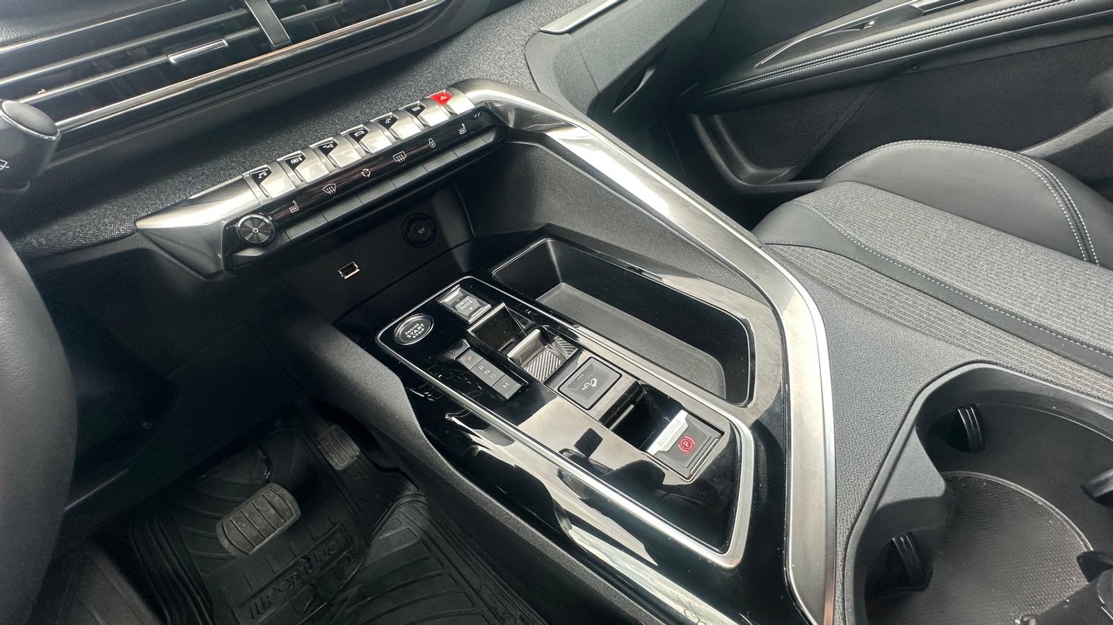Peugeot 3008 1.5 2025 - Imagen 7 de 20
