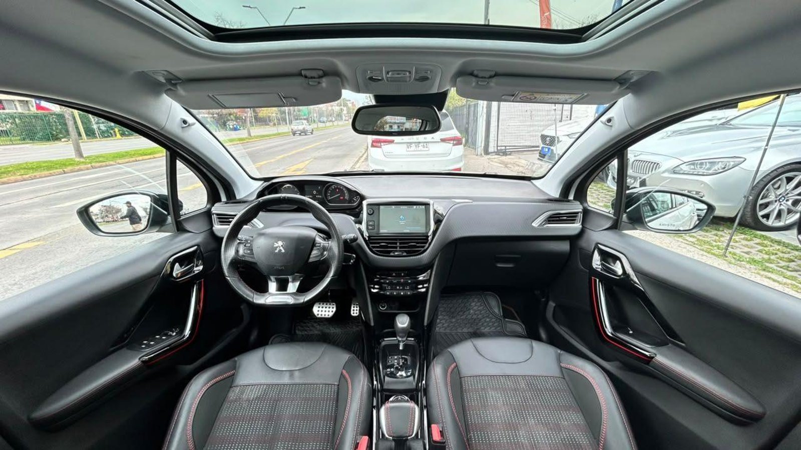 Peugeot 2008 2018 - Imagen 11 de 20