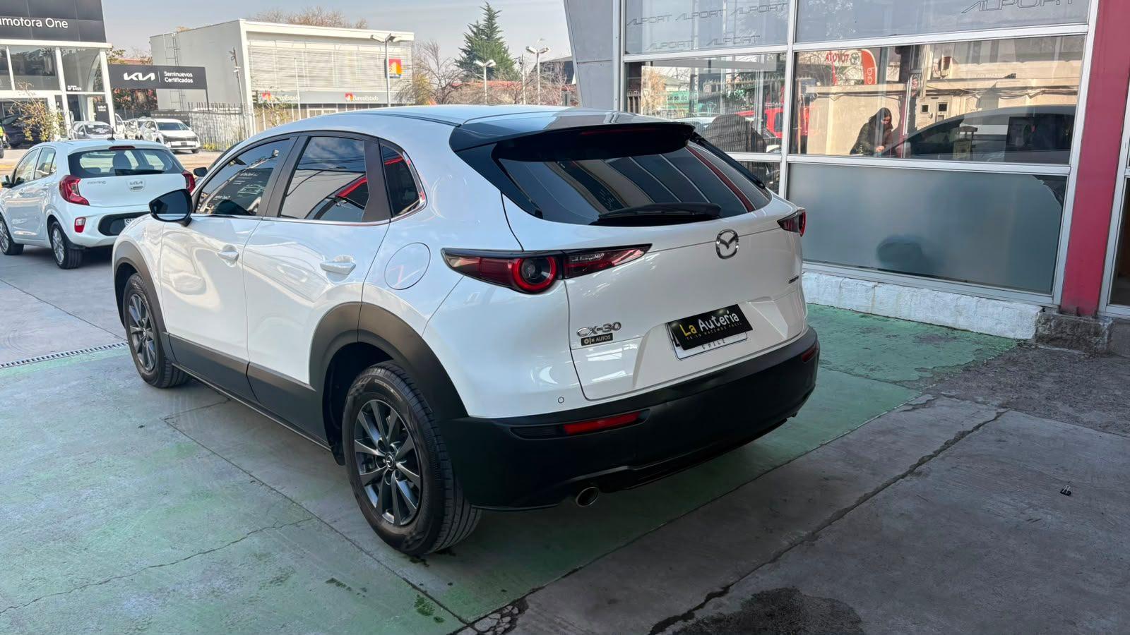 Mazda CX-30 2020 - Imagen 4 de 20