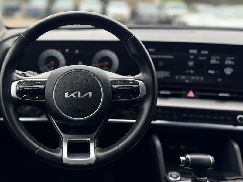 Kia SPORTAGE 2022 - Imagen 8 de 20