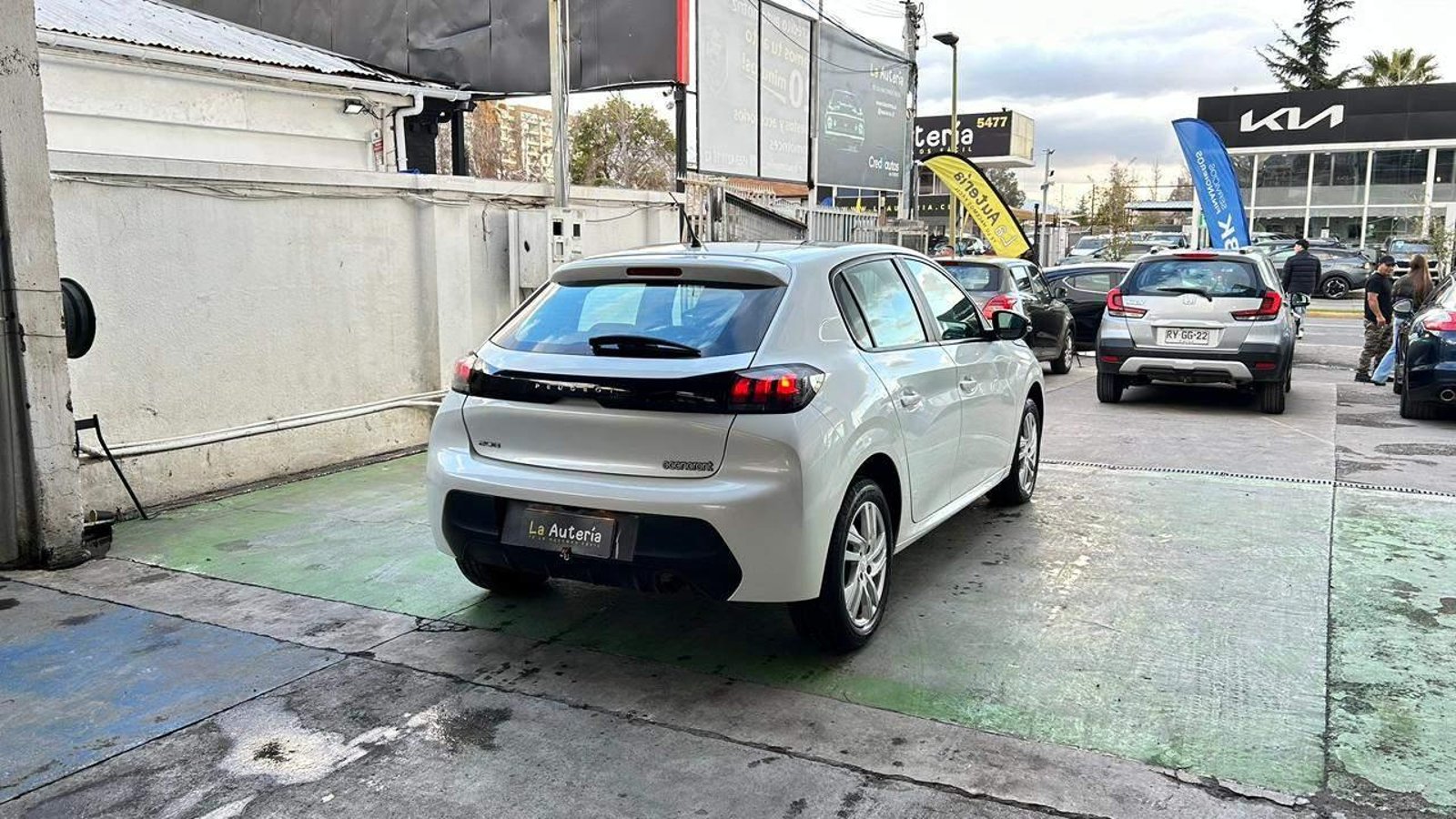 Peugeot 208 2024 - Imagen 3 de 20