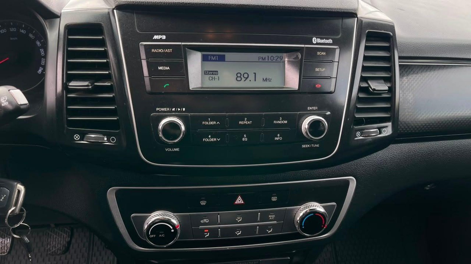SsangYong MUSSO 2021 - Imagen 15 de 17