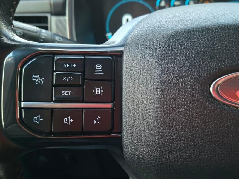 Ford F-150 2021 - Imagen 13 de 20