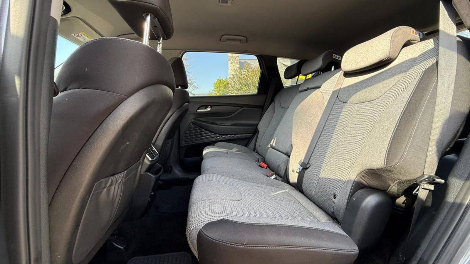 HYUNDAI SANTA FE 2021 - Imagen 7 de 20