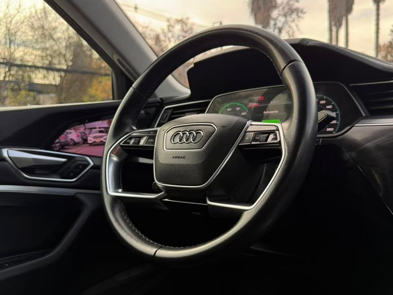 Audi E TRON 2022 - Imagen 16 de 20