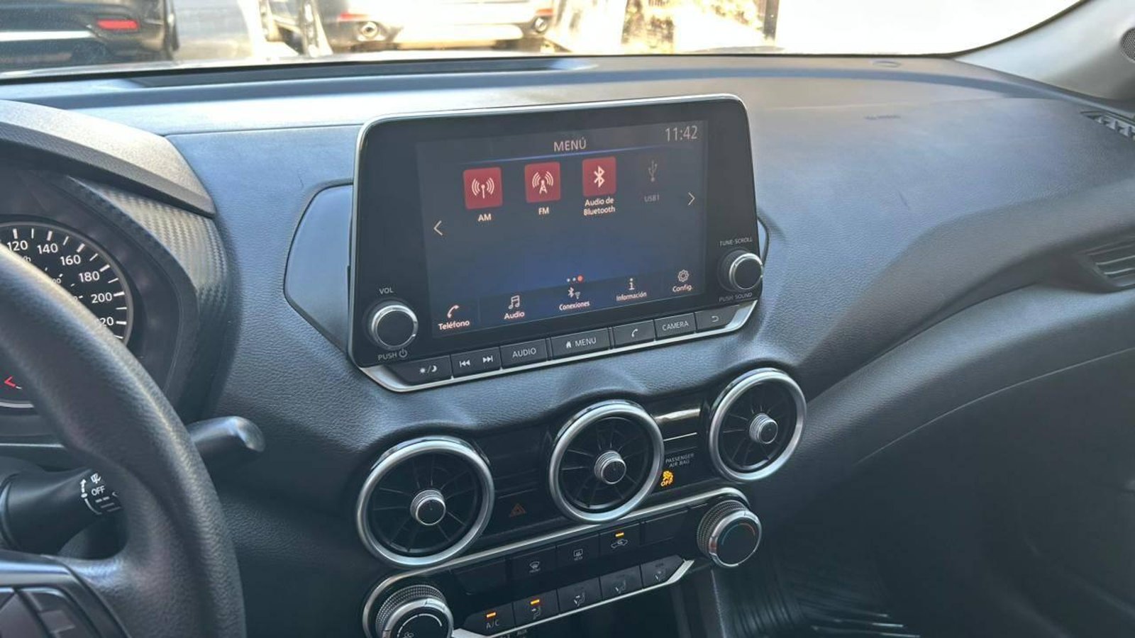 Nissan Sentra 2022 - Imagen 15 de 20