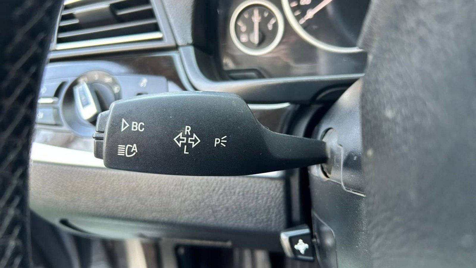BMW 528I 2012 - Imagen 19 de 20