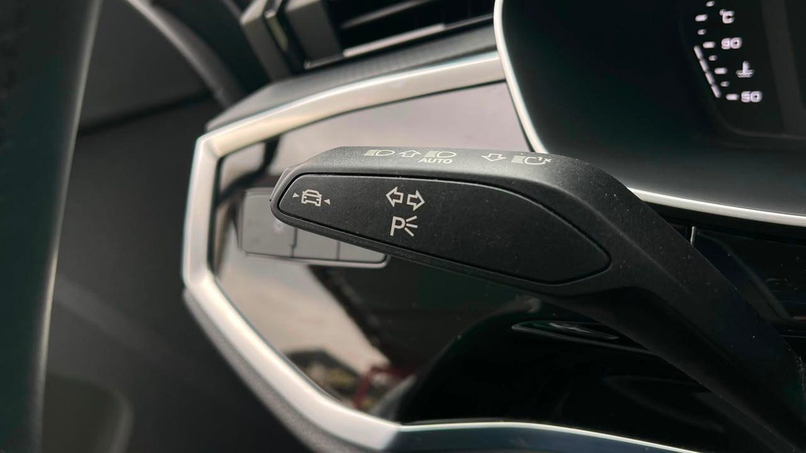 Audi Q3 35 TFSI 1.4 AUT 2024 - Imagen 16 de 18