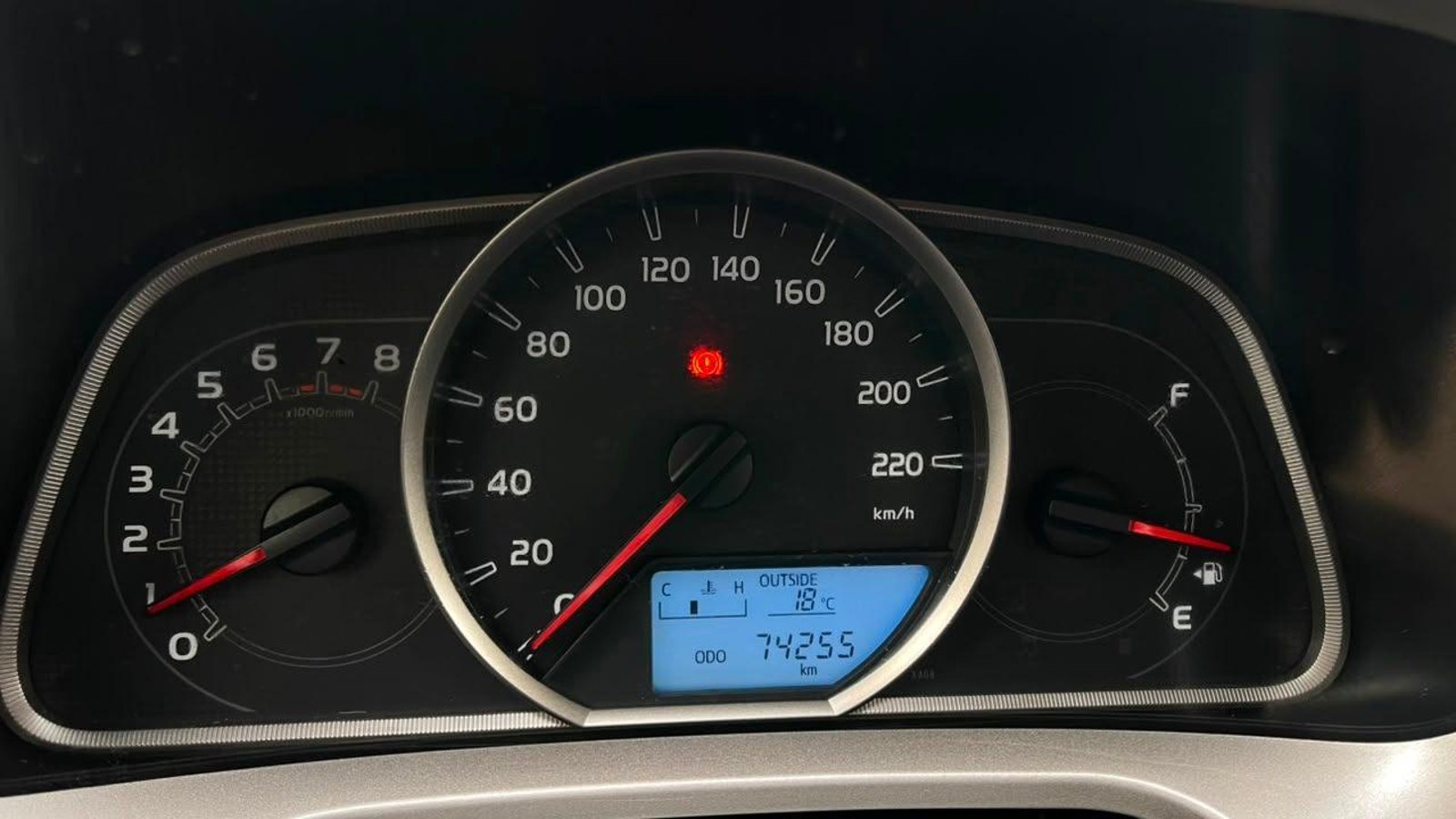 Toyota RAV4 2015 - Imagen 8 de 18