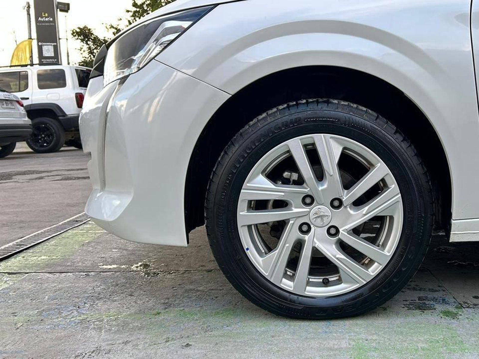 Peugeot 208 2024 - Foto 5 de 20