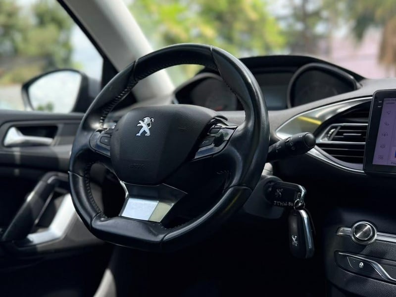 Peugeot 308 2017 - Imagen 11 de 20