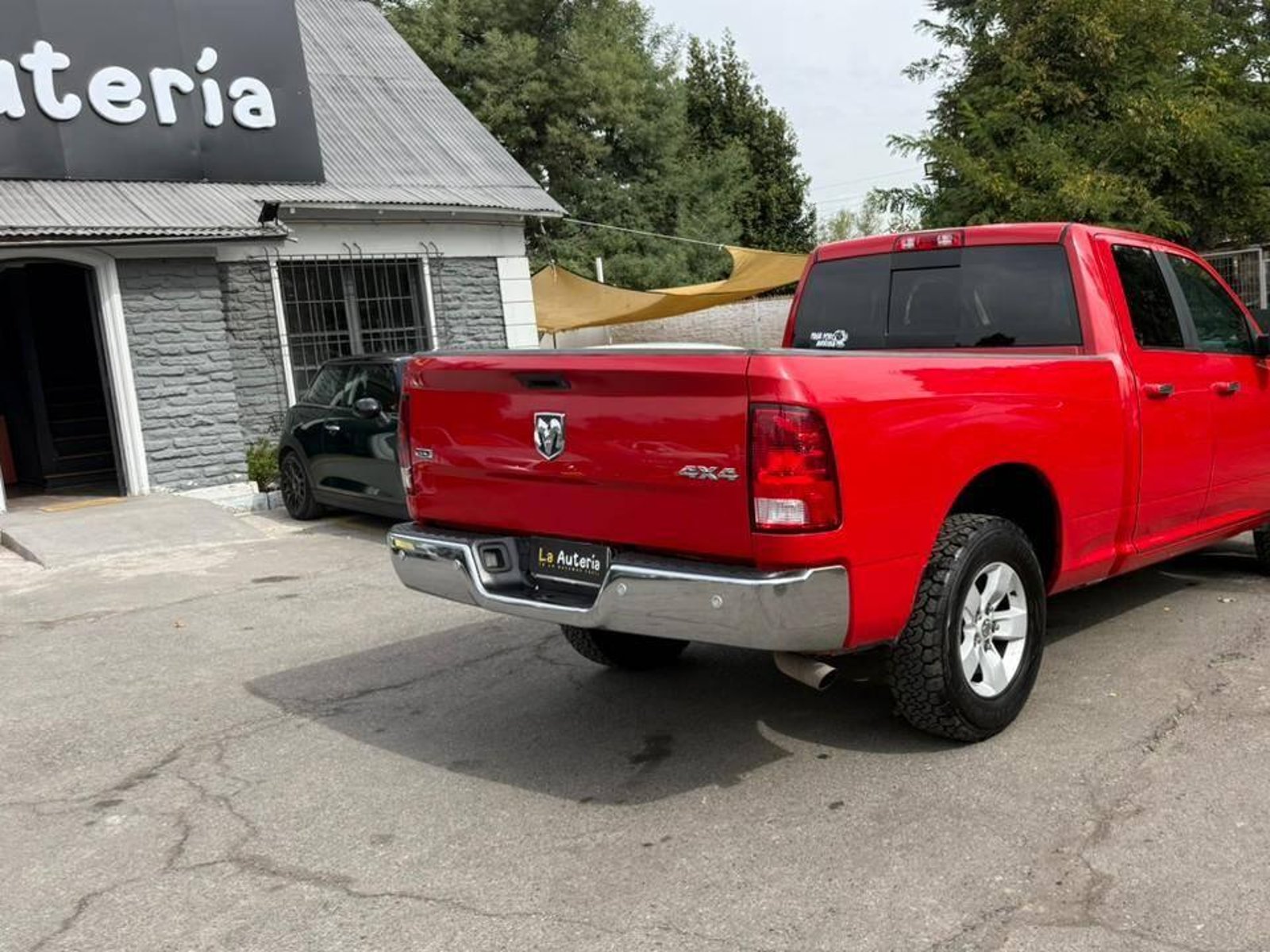 Dodge RAM 1500 2017 - Foto 3 de 20