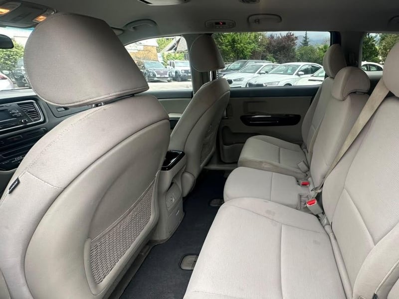 Kia Grand Carnival 2016 - Imagen 20 de 20