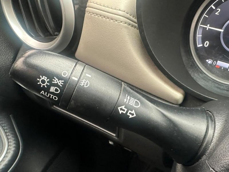 Nissan VERSA 2021 - Imagen 18 de 20