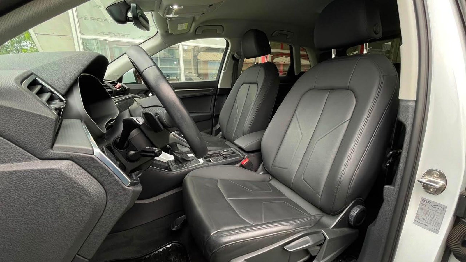 Audi Q3 35 TFSI 1.4 AUT 2024 - Imagen 5 de 18