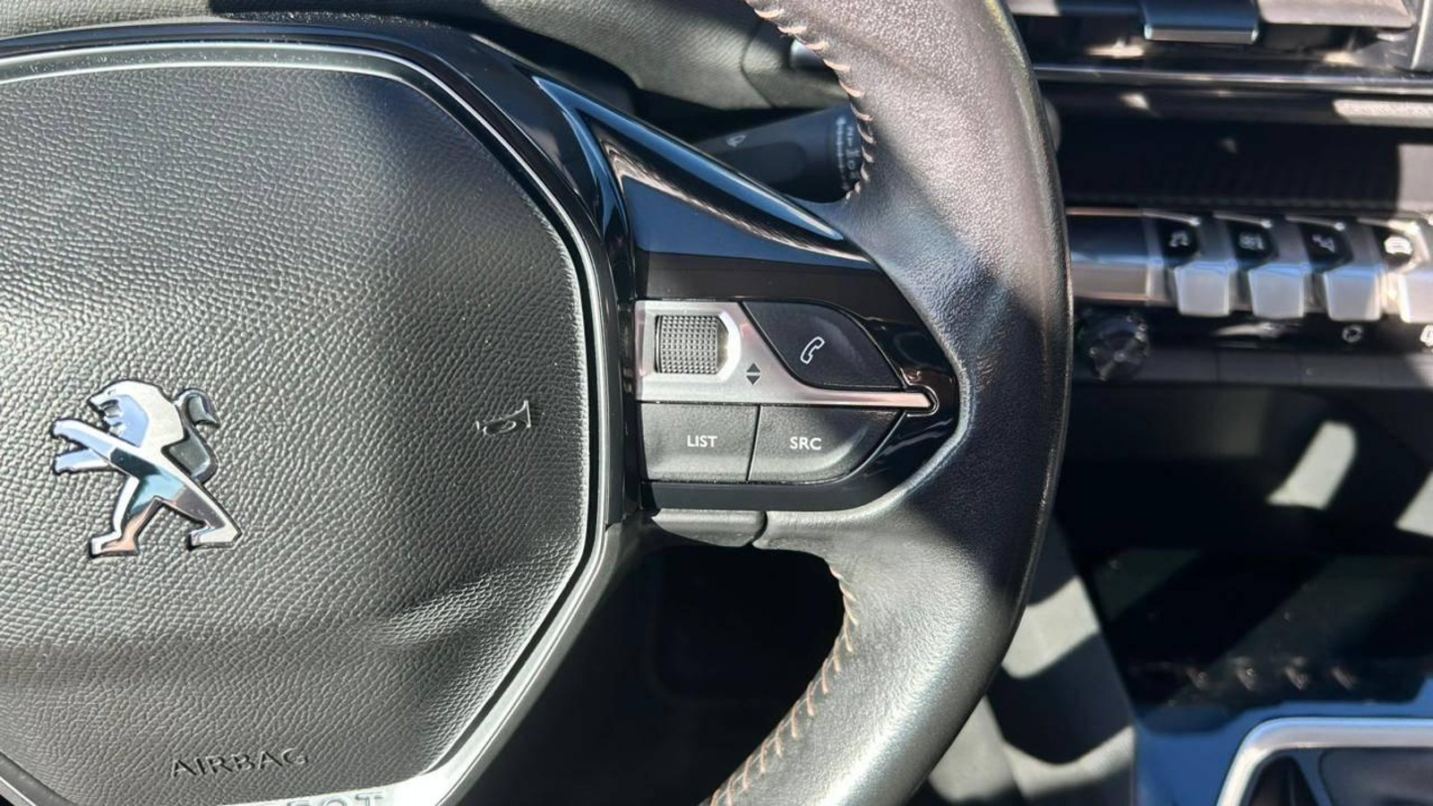 Peugeot 3008 2023 - Imagen 20 de 20
