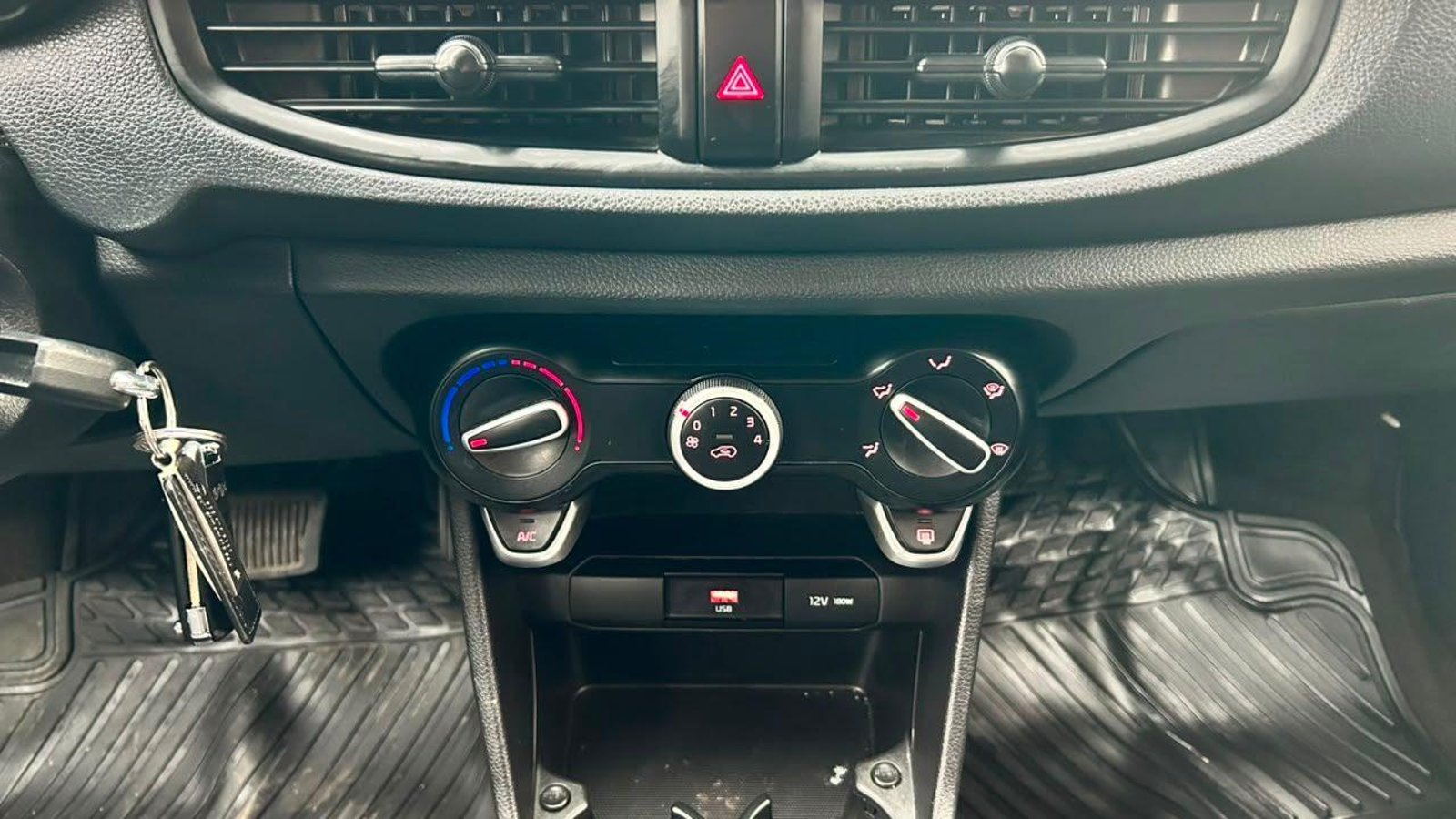 Kia Morning 2023 - Imagen 15 de 20