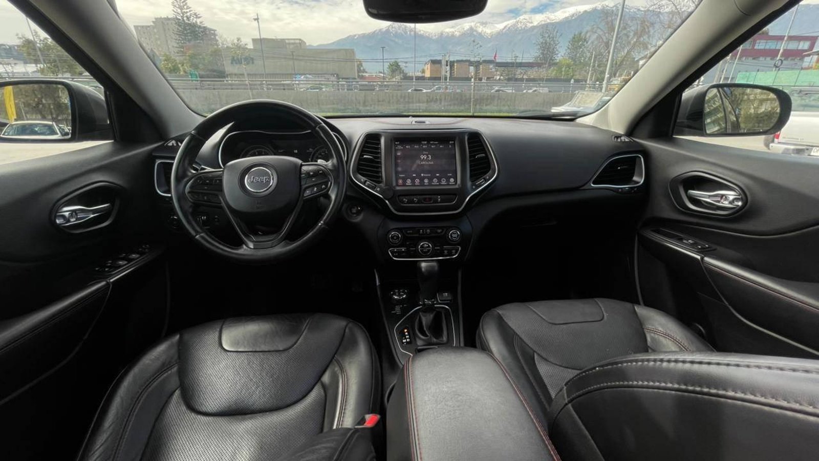 Jeep CHEROKEE TRAILHAWK 4X4 3.2 AUT 2019 - Imagen 14 de 18