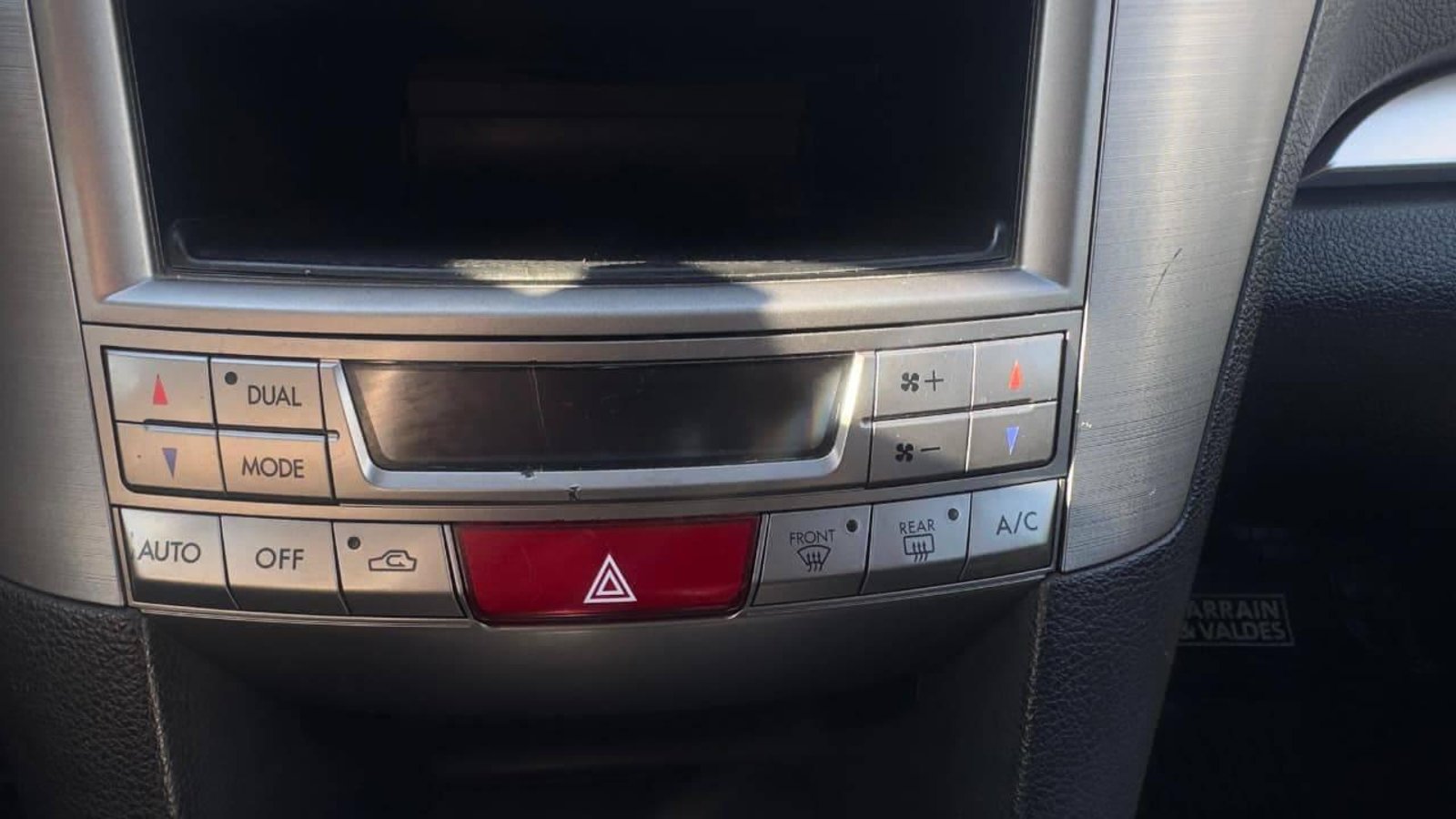 Subaru LEGACY 2011 - Imagen 9 de 14