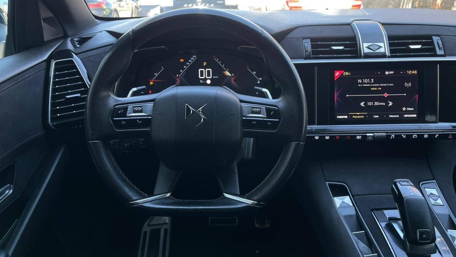 DS DS7 Crossback 2021 - Imagen 12 de 17
