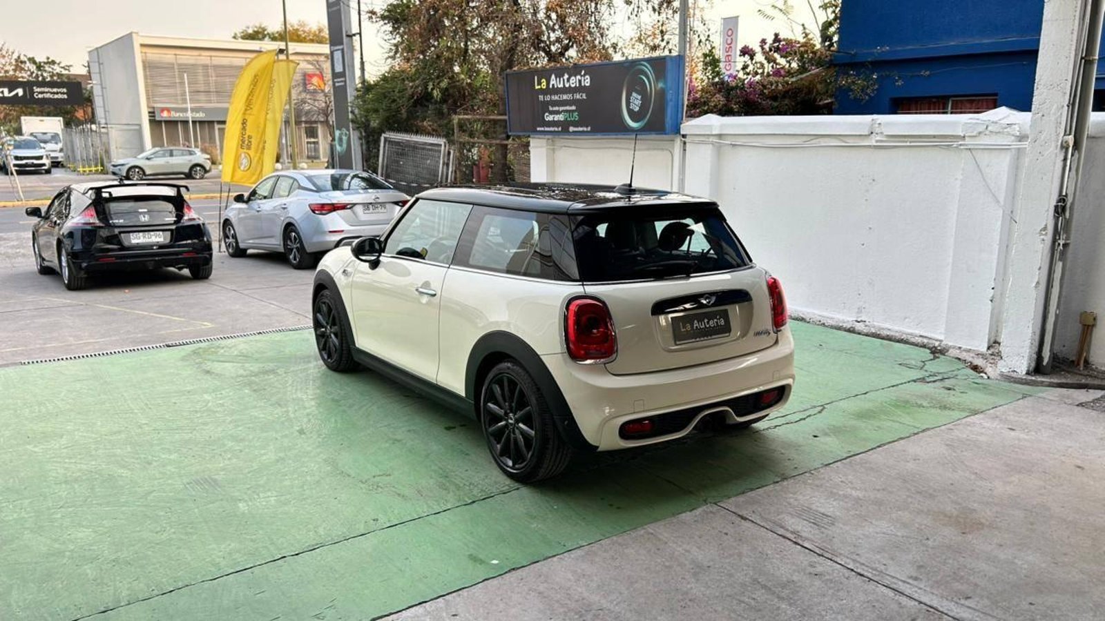 MINI Cooper 2016 - Imagen 4 de 20