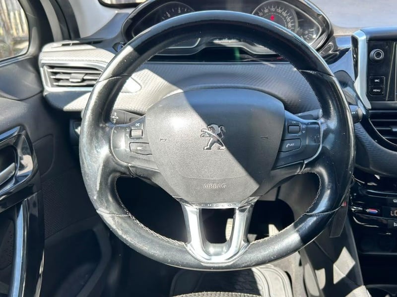 Peugeot 208 2019 - Imagen 5 de 20