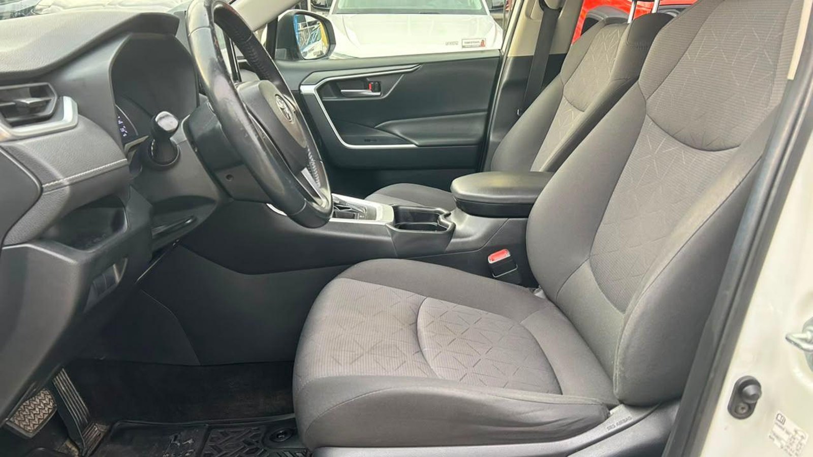 Toyota Rav4 2020 - Imagen 7 de 20