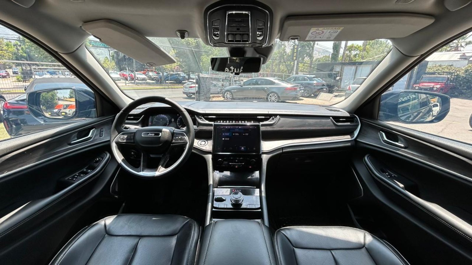 Jeep Grand Cherokee 2024 - Imagen 20 de 20