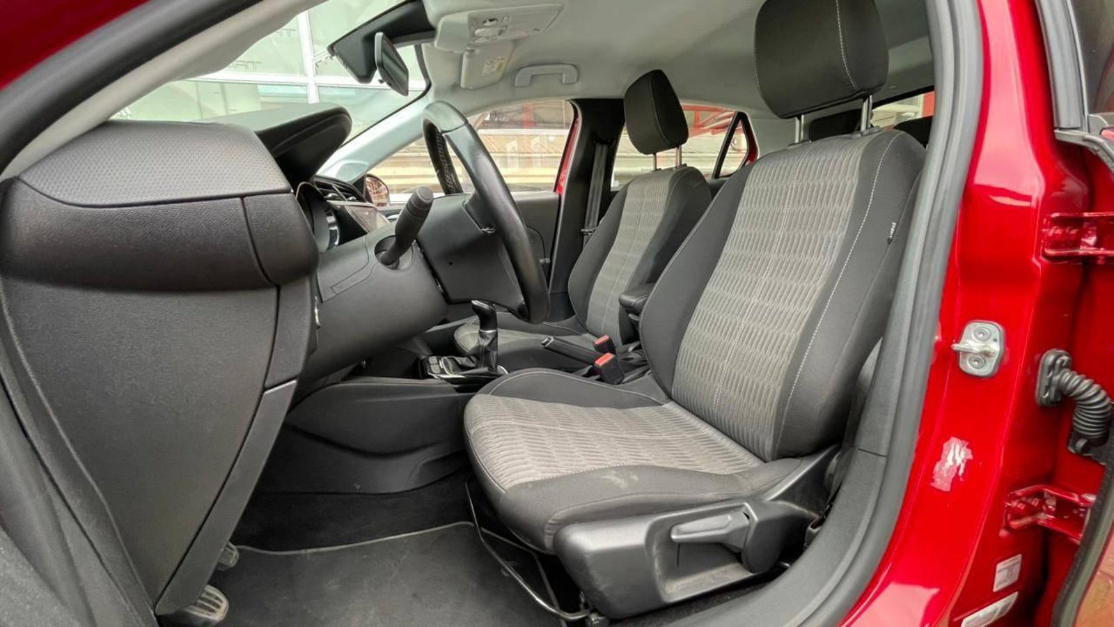 Opel CORSA 2023 - Imagen 5 de 18