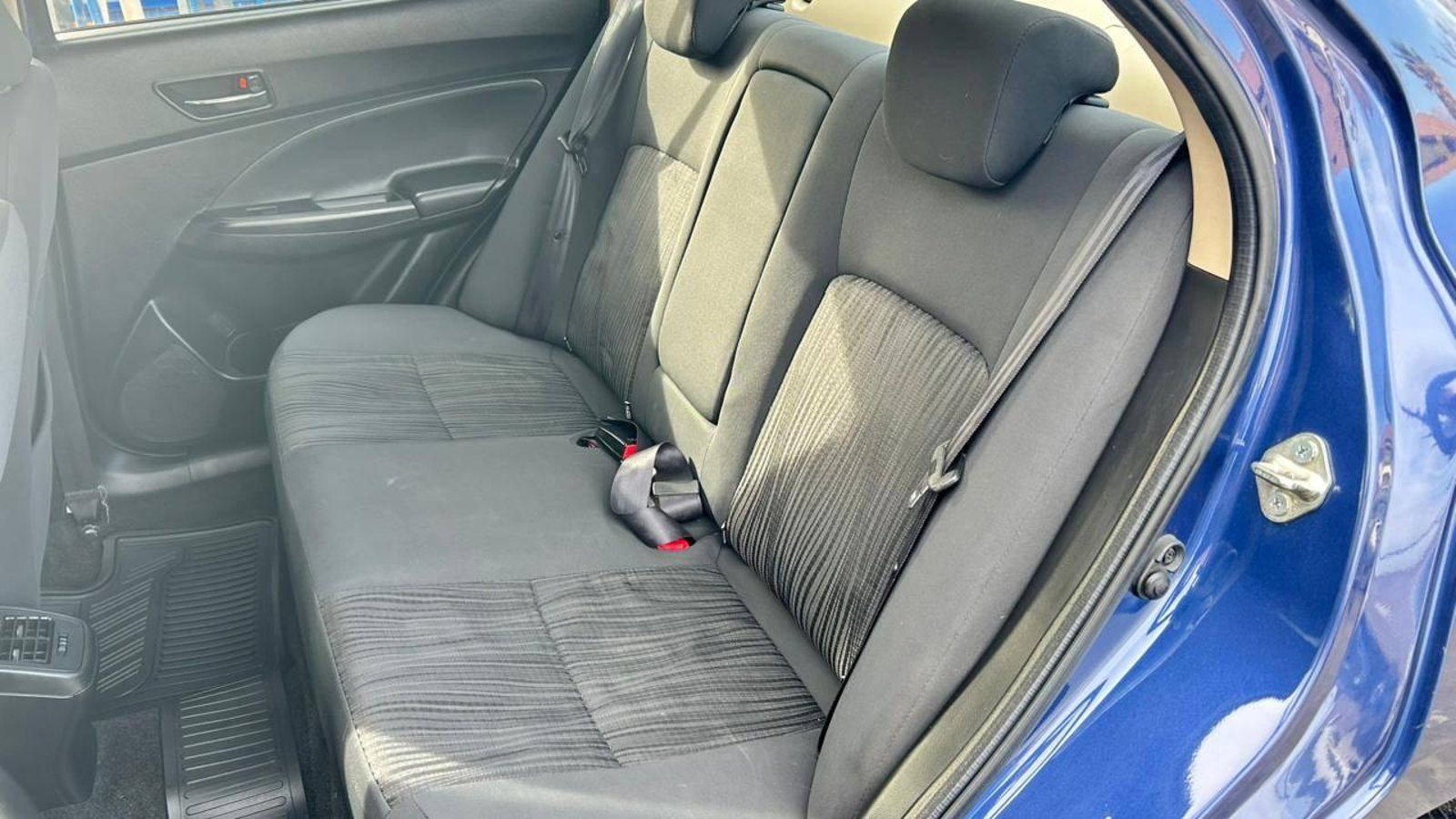 Suzuki Dzire 2019 - Imagen 7 de 20
