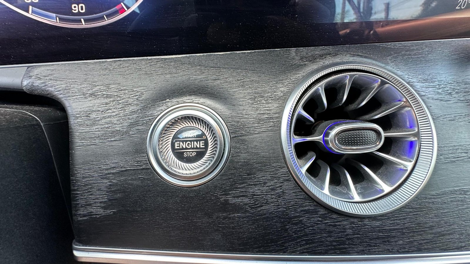 Mercedes Benz E300 2020 - Imagen 11 de 20