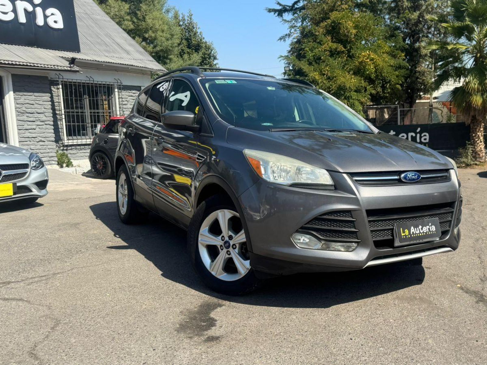 Ford Escape 2014 - Foto 2 de 11