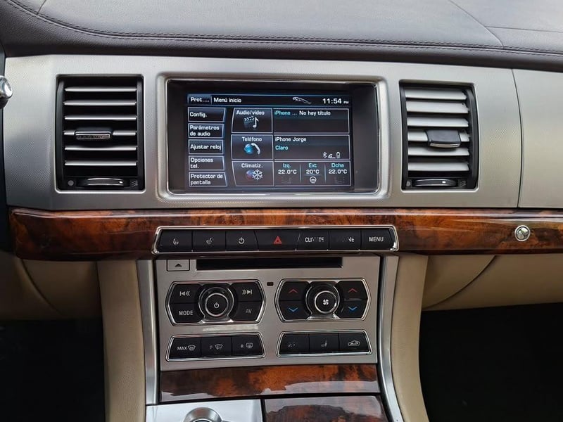 Jaguar XF 30 2012 - Imagen 15 de 19