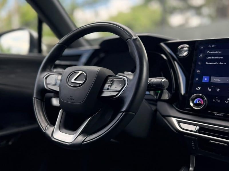 Lexus RX350H 2.5 AWD 2024 - Imagen 11 de 20