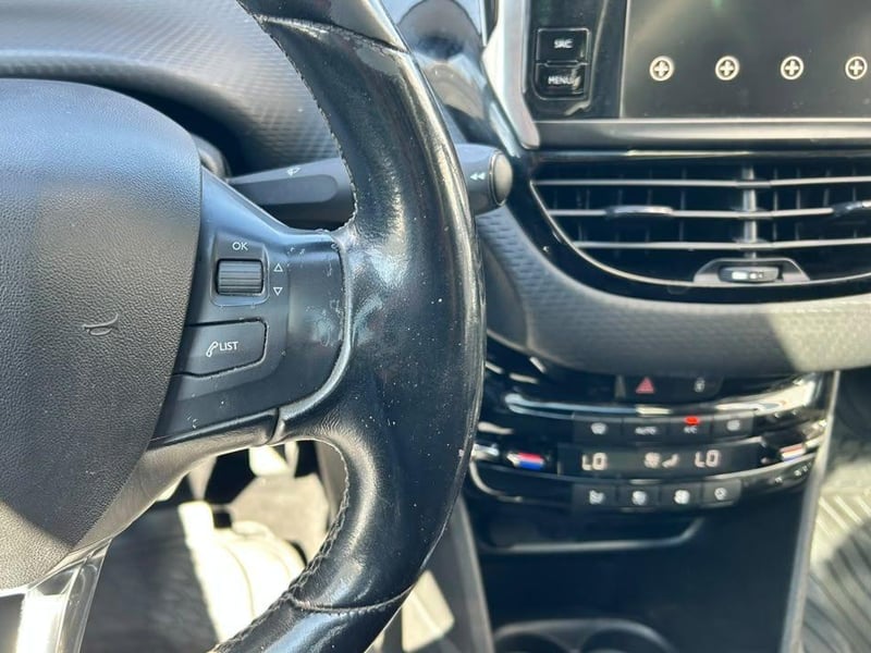 Peugeot 208 2019 - Imagen 14 de 20