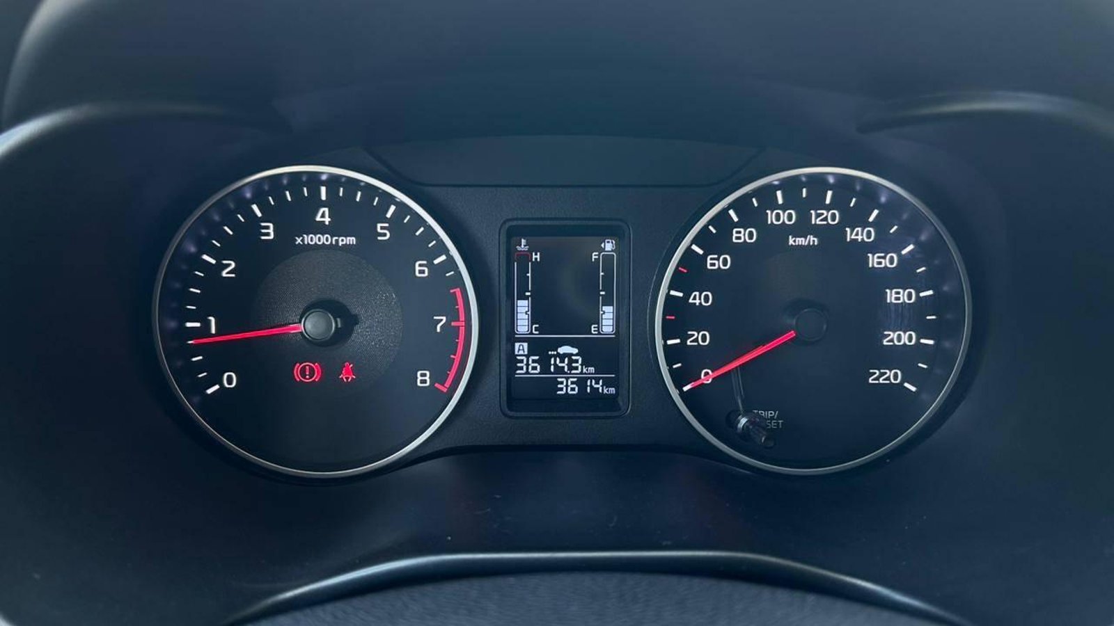 Kia SOLUTO 2026 - Imagen 9 de 20