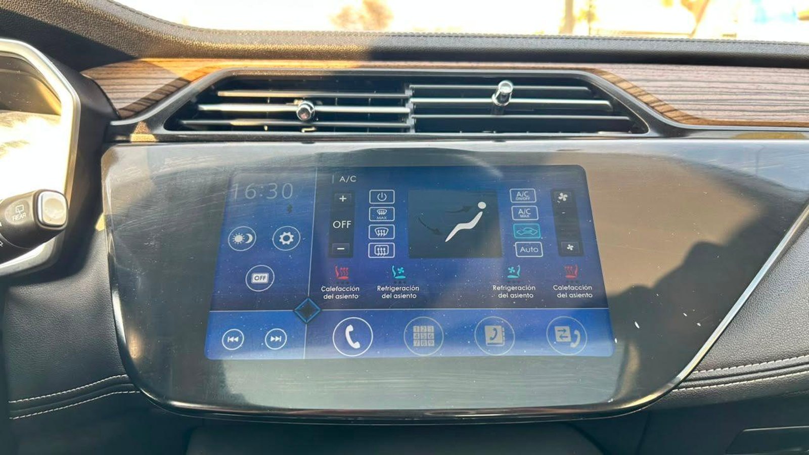 Ford TERRITORY 2022 - Imagen 15 de 20