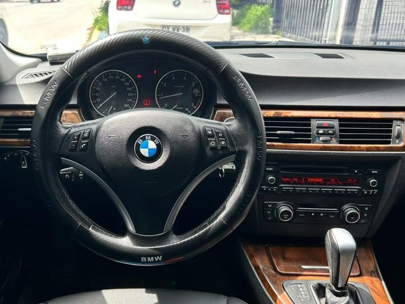 BMW 316I 2012 - Imagen 7 de 19