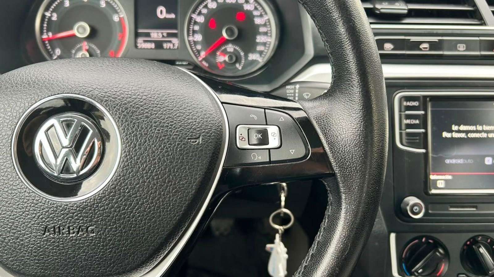 Volkswagen VOYAGE 2022 - Imagen 18 de 20
