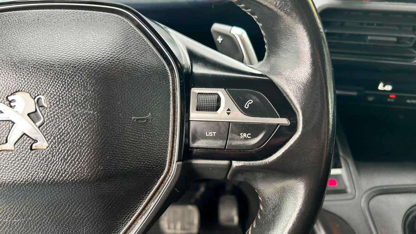 Peugeot Rifter 2022 - Imagen 20 de 20