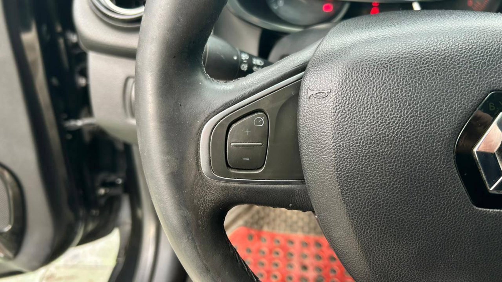Renault Clio 2016 - Imagen 16 de 20