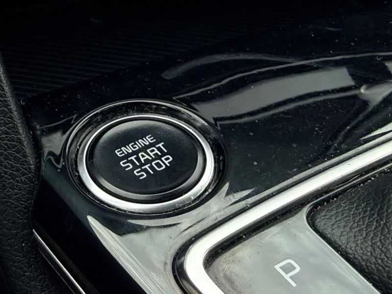 Kia SPORTAGE 2022 - Imagen 15 de 20