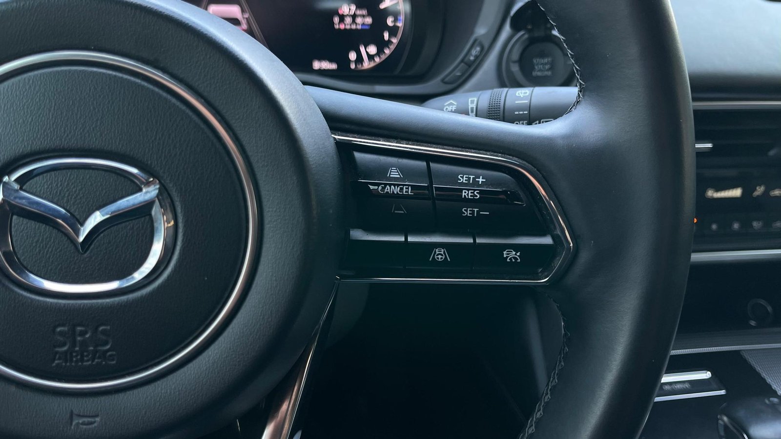 Mazda CX-60 2024 - Imagen 11 de 16