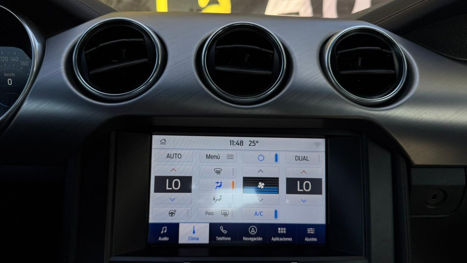 Ford Mustang 2023 - Imagen 11 de 20
