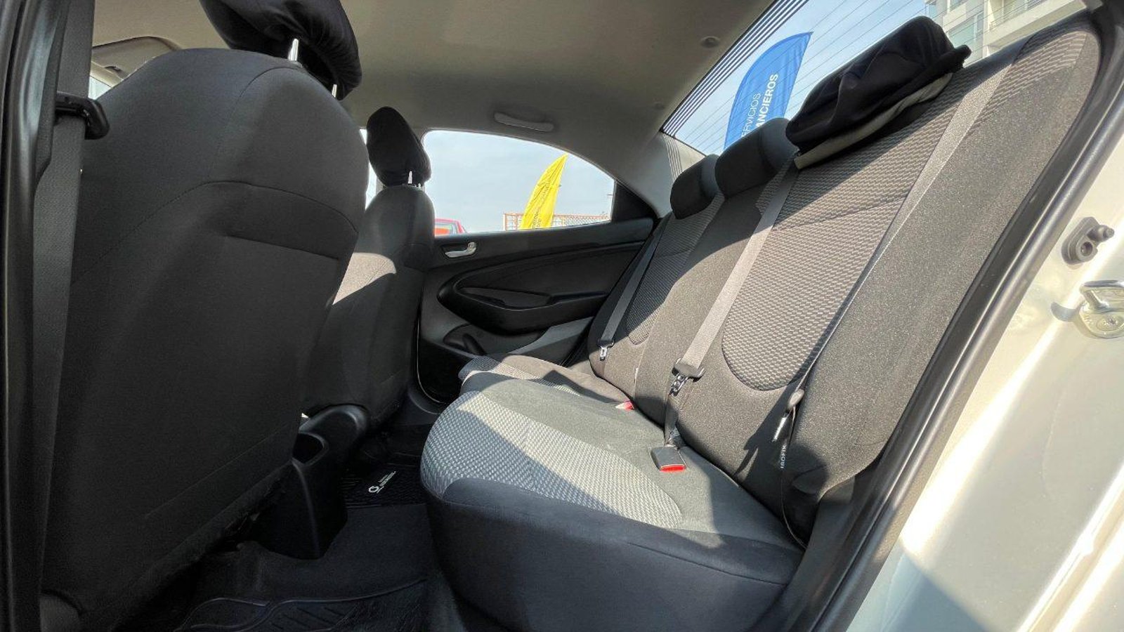 HYUNDAI VERNA 2020 - Imagen 7 de 13