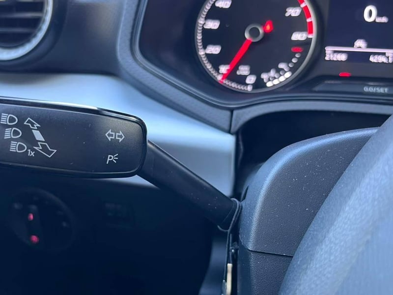 SEAT IBIZA 2023 - Imagen 14 de 16