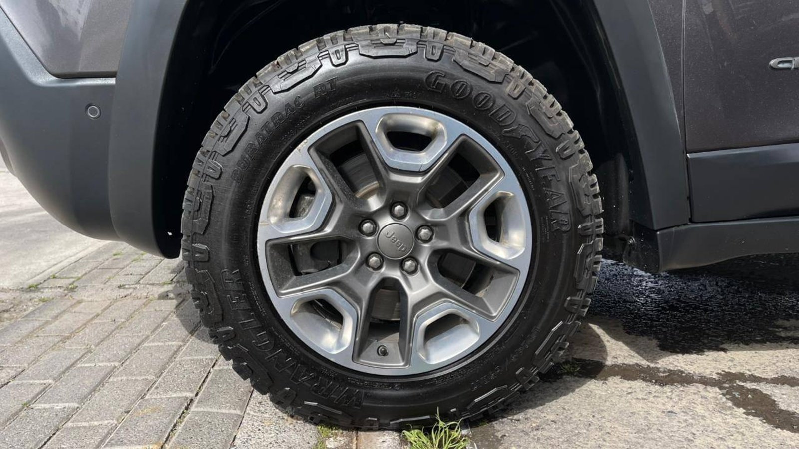 Jeep CHEROKEE TRAILHAWK 4X4 3.2 AUT 2019 - Imagen 7 de 18