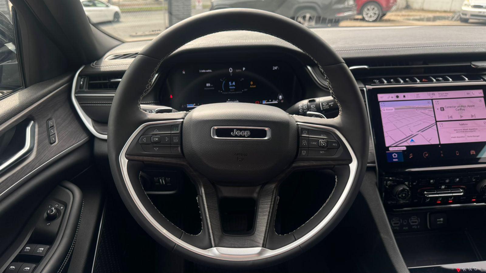 Jeep GRAND CHEROKEE 2025 - Imagen 11 de 16