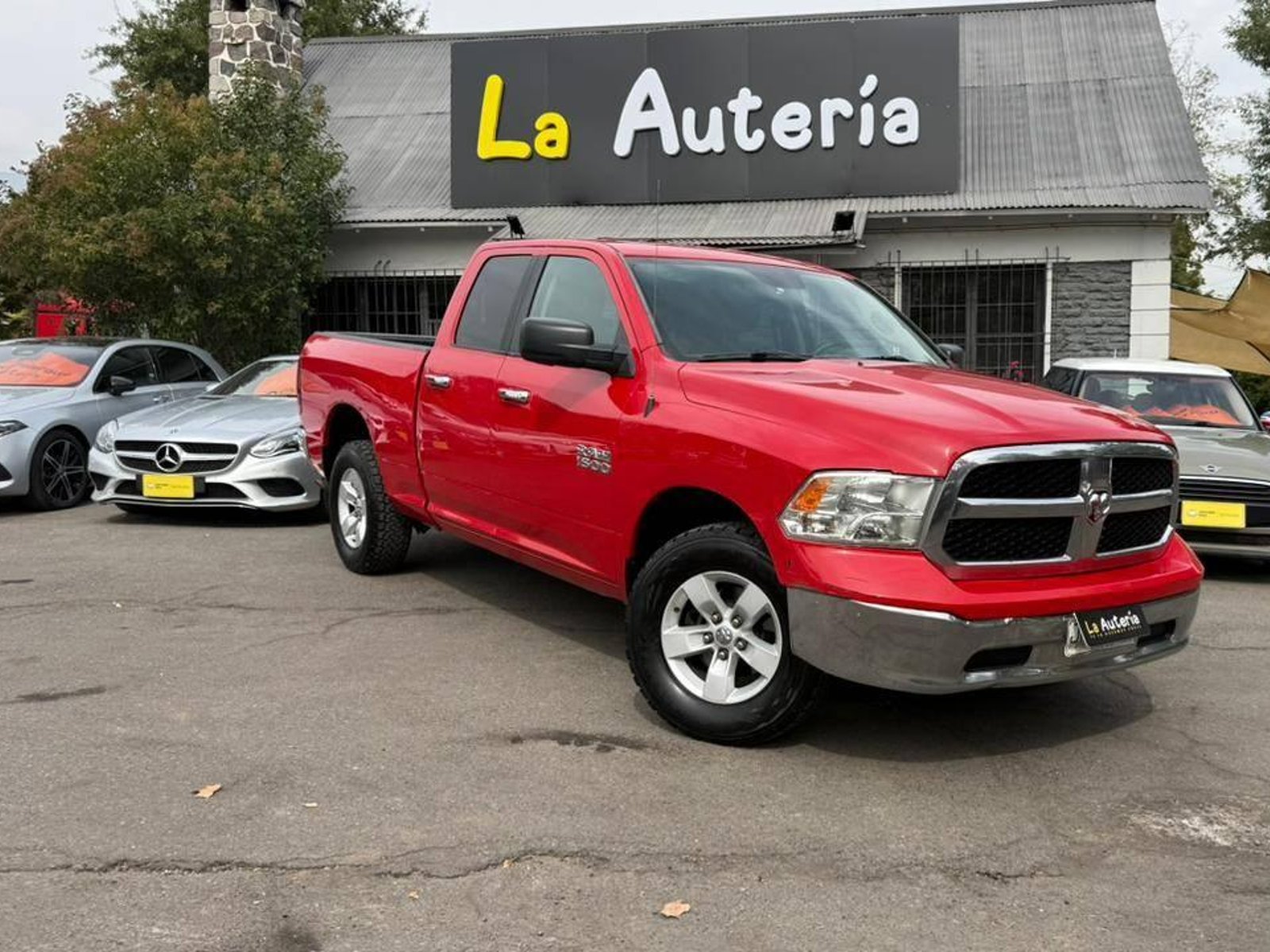 Dodge RAM 1500 2017 - Foto 2 de 20